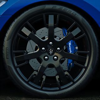 Brand New Factory Black Maserati Granturismo Neptune Design 20 in Rear Wheel