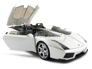 Lamborghini Concept s Pearl White 1 18 Diecast Car Model by Mondo 50039