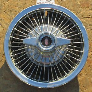 1965 Oldsmobile Cutlass 442 F 85 14" Wire Spinner Wheel Cover Hubcap One