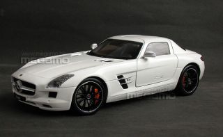 1 18 GT Autos GTA Welly Mercedes Benz SLS AMG White 